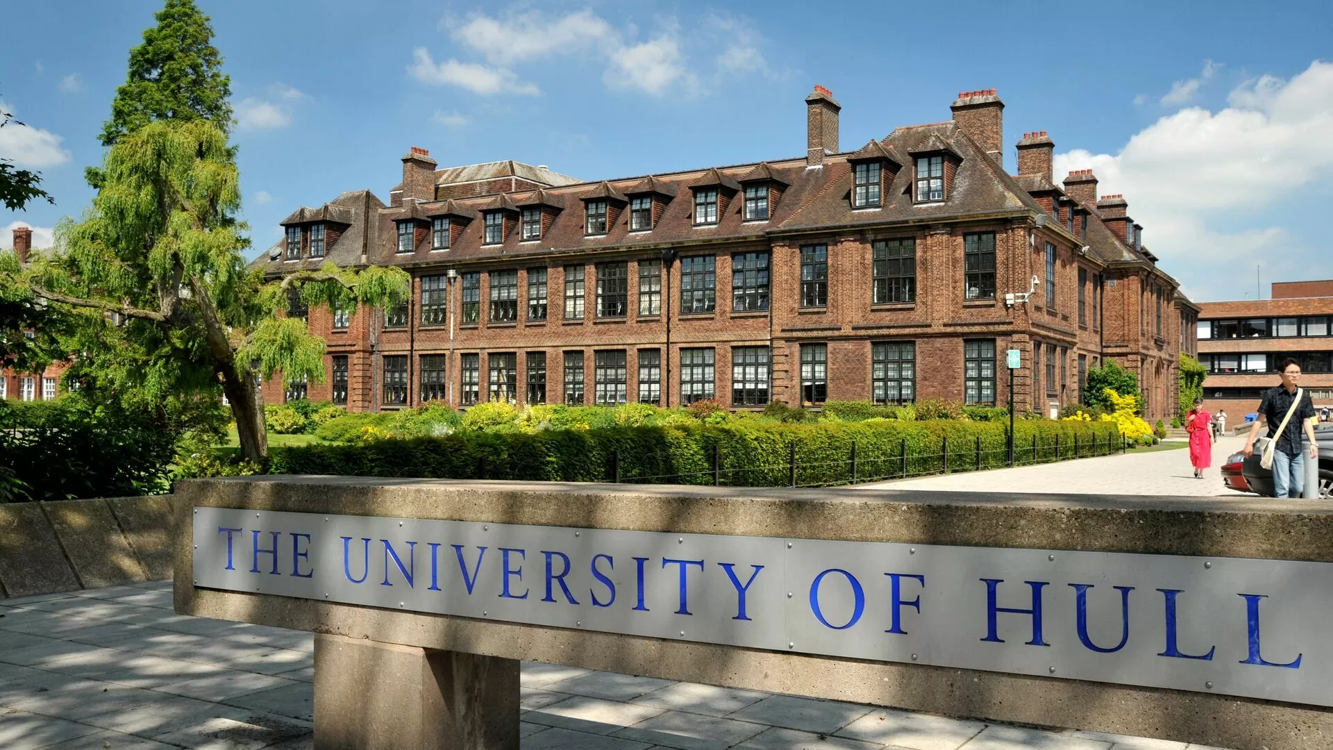 University of Hull Armed Forces Bereavement Scholarship Scheme, UK 2024